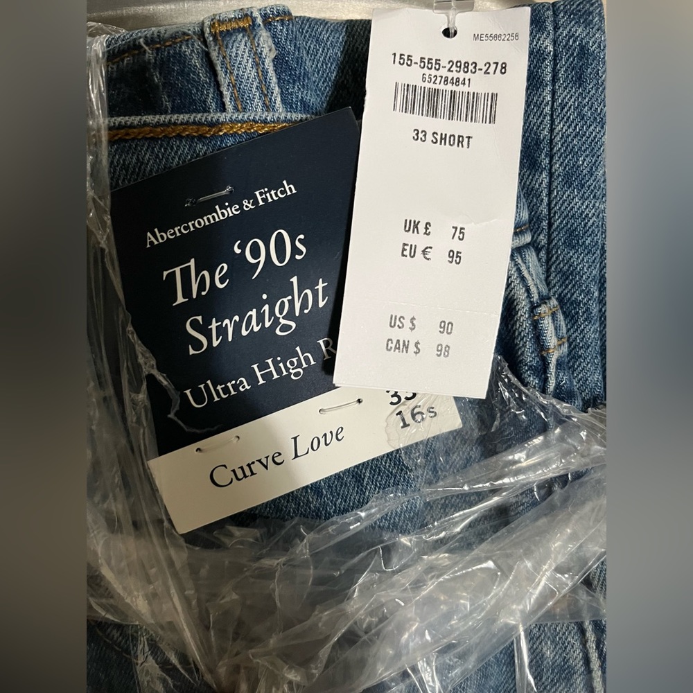 BRAND NEW Abercrombie & Fitch Curve Love Ultra High Rise 90s Straight Jean